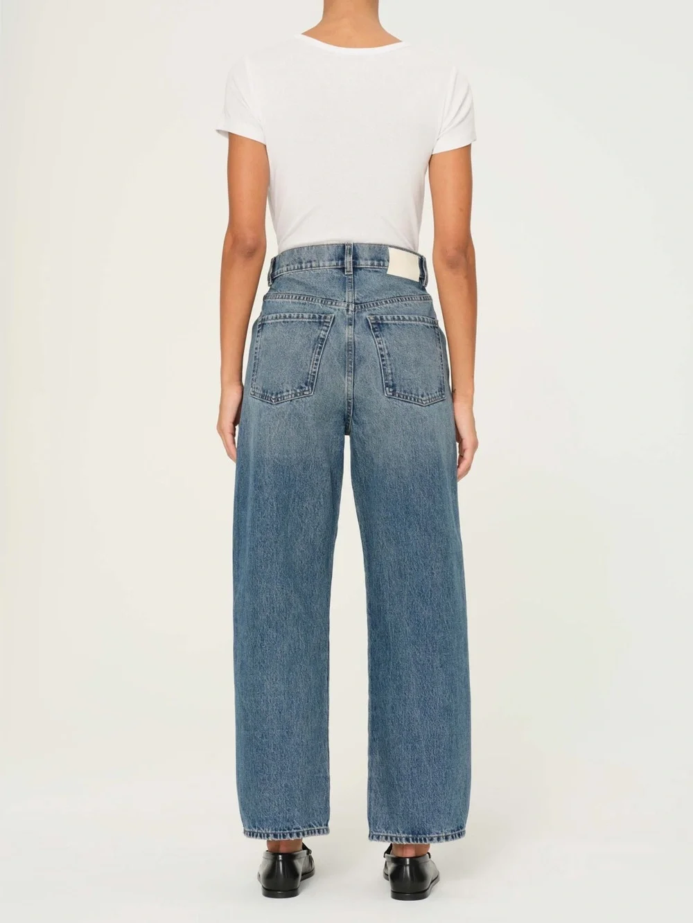 DL1961 Taylor Relaxed Barrel Ultra High Rise Jeans in Salt Lake Colorway Size 28